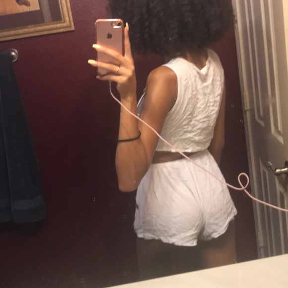 Two piece floral set - Picture 2 of 3